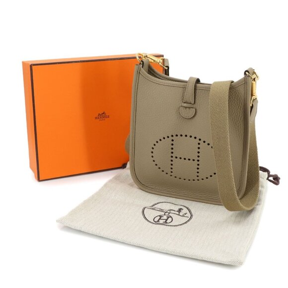 HERMES Evelyne Amazone TPM Shoulder Bag Taurillon Clemence Beige Marfa 90274193 - Picture 1 of 12